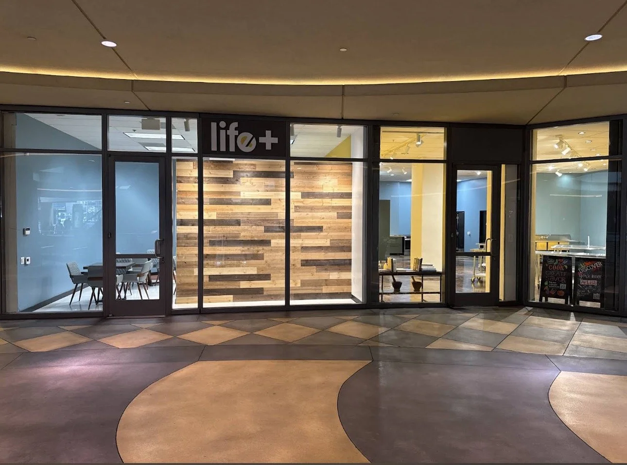 The entrance to the space from the Galleria rotunda